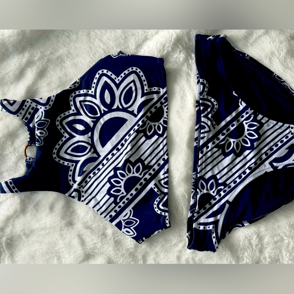 Crop top bikini